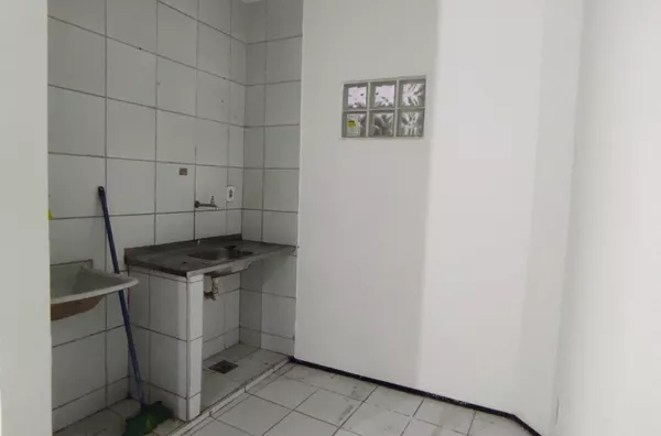 Locação - Apartamento c/ 02 quartos, próximo à Igreja dos Mórmons - Foto 5