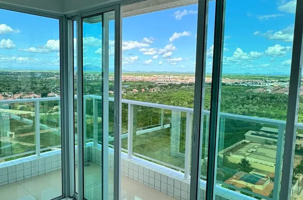 Alugue Já Apartamento com 01 quarto e varanda e condomínio completo com cinema, sauna, academia, etc...