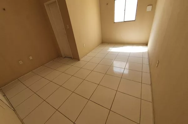 ALUGUE JÁ Kitinete no Centro | Próximo à Big Pneus e à Rodoviária
