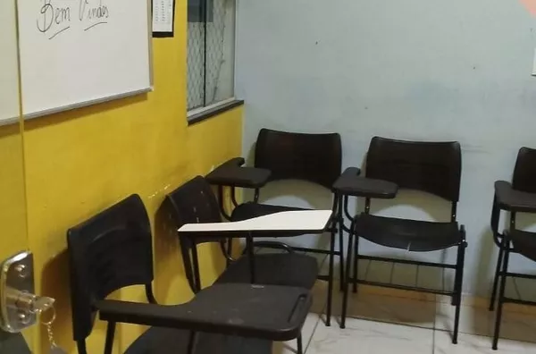 ALUGUE JÁ, Sala comercial finalidade treinamento, cursos, período noturno 