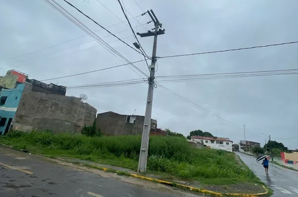 COMPRE JÁ TERRENO com 1600m2 na Cohab I