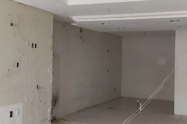 ALUGUE JÁ Ponto Comercial no Junco - próximo ao Centro de Convenções na Av do Contorno