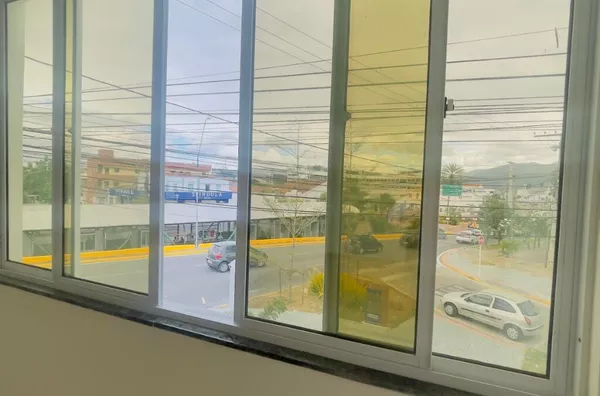 ALUGUE JÁ Apartamento com 01 quarto,  próximo a UVA, UFC, Arco, Pedrinhas, Sobral