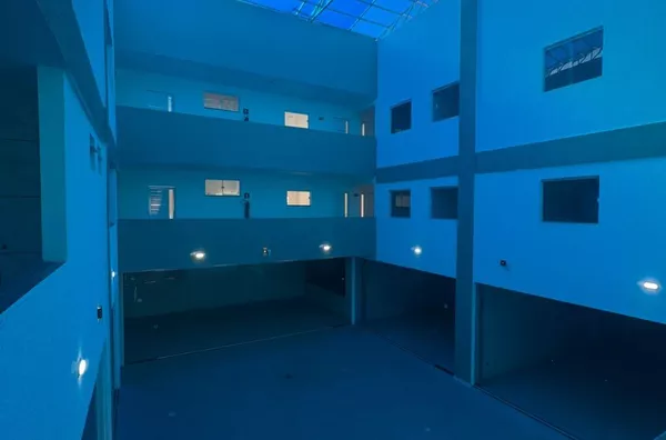 ALUGUE JÁ SALA Comercial no Liberato Centro Comercial, disponível de  18m2 à 87m2