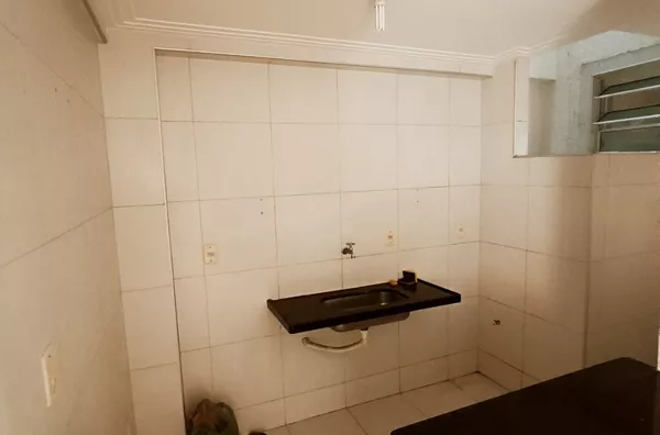 ALUGUE JÁ AP nas Pedrinhas com 02 Suítes e Portaria 24hs