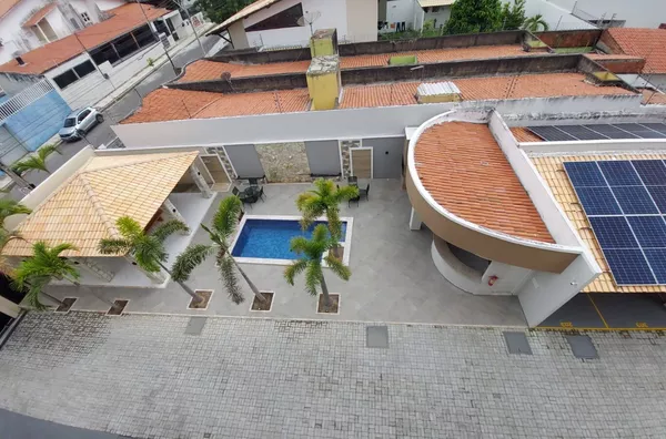 Apartamento semimobiliado com piscina no Campo dos velhos