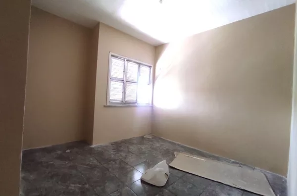 Locação - Apartamento com 3 Quartos e Vaga Garagem no Parque Silvana