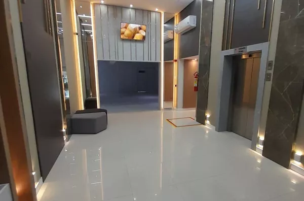 ALUGUE JÁ SALA COMERCIAL no JEBC 8 Andar