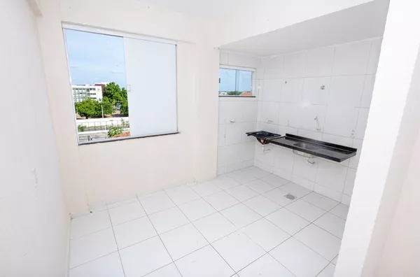 ALUGUE JÁ Apartamento próximo ao Uninta, há 500m do Shopping com 01 Quarto