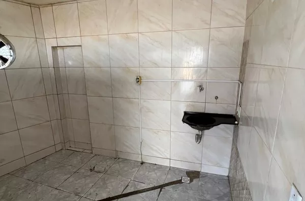 ALUGUE JÁ Ponto Comercial de Esquina no Alto do Cristo