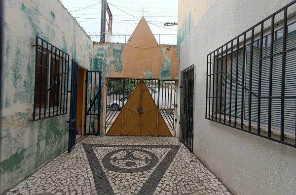 Ponto comercial para academia com com todos equipamentos, mais apartamento. - Foto 7