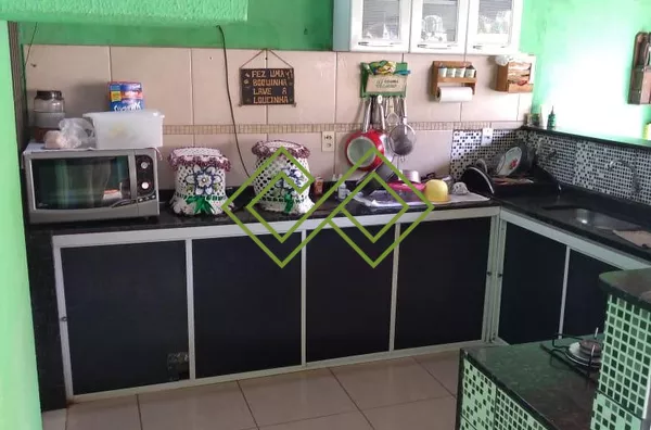 Casa com 2 dormitórios à venda, 200 m² por R$ 360.000 - Jardim Mato Grosso - Rondonópolis/MT