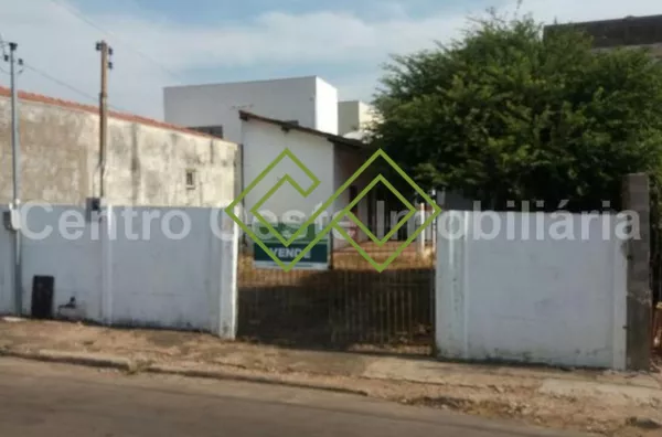 Casa à venda por R$ 140.000,00 - Vila Maria - Rondonópolis/MT