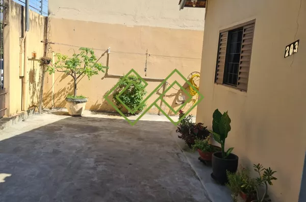 Casa para venda, 3 quarto(s),  Vila Aurora I, Rondonópolis