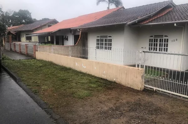 Casa Para Locação 