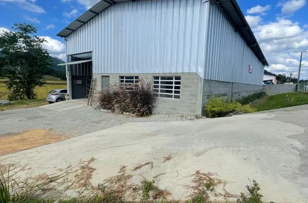 Galpão para aluguel