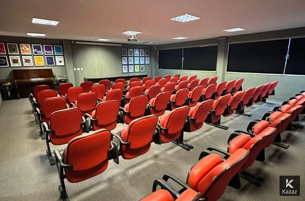 Aluguel e Venda Prédio Comercial com 12 salas no Bairro Quilombo em Cuiabá