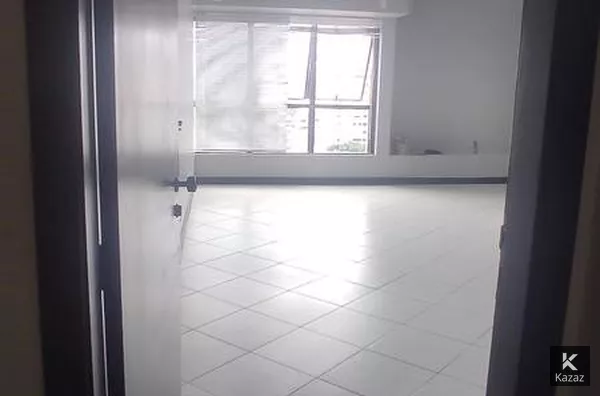 Ótima sala comercial, composta de 02 salas conjugadas, com 77,00 m2 de área privativa,  02...