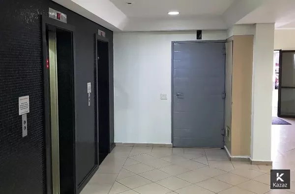 Ótima sala comercial, composta de 02 salas conjugadas, com 77,00 m2 de área privativa,  02...