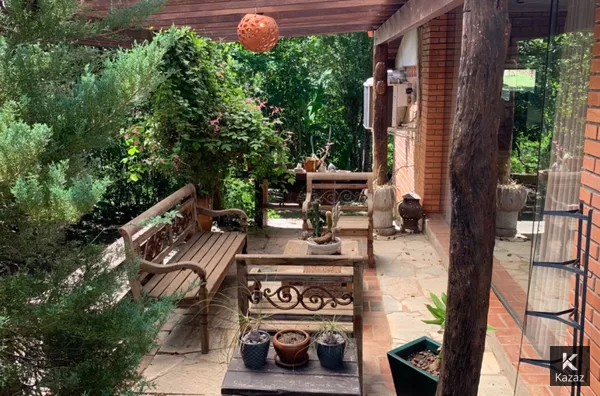 Venda chácara mobiliada com 3 Suites no Rio Mutuca, Chapada dos Guimarães - MT 