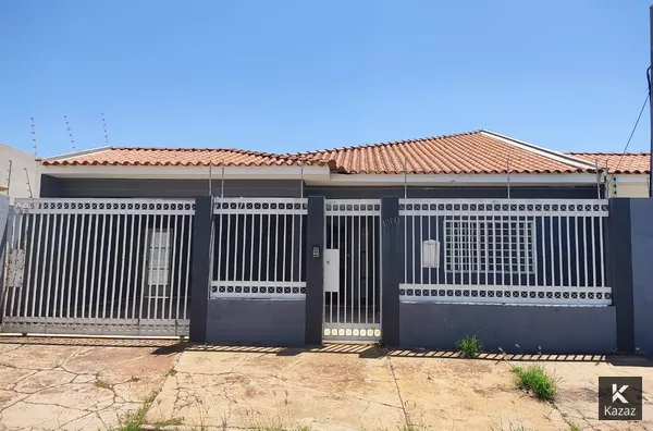 Aluga - casa de 04 Quartos, Jardim Itália, Cuiabá (Chave 01)