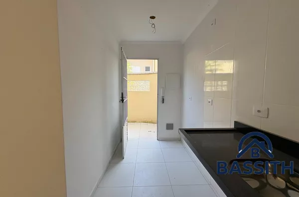 Casa em condomínio à venda!