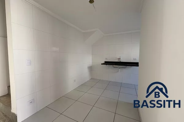 Casa em condomínio à venda!