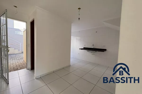 Casa em condomínio à venda!