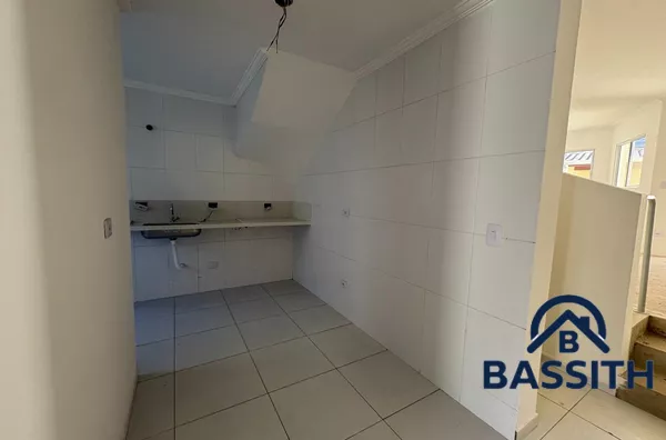 Casa em condomínio à venda!