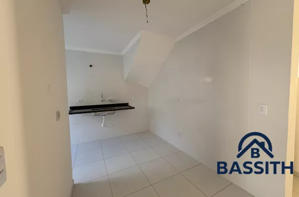 Casa em condomínio à venda!