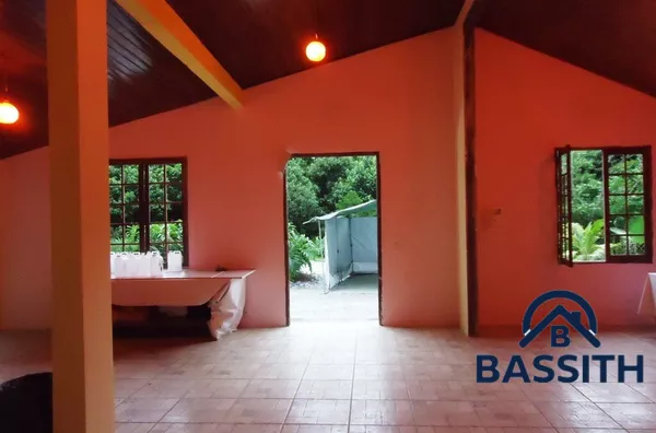 Área Comercial à Venda 