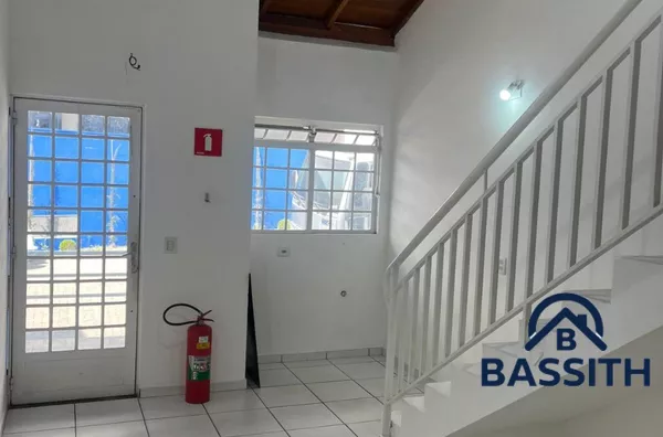 Sala para locação!