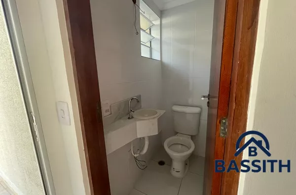 Casa em condomínio à venda!