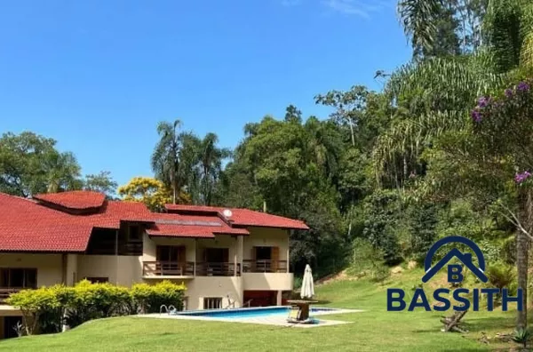 Casa em Condomínio à Venda