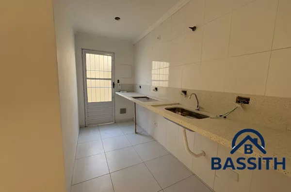 Casa em condomínio à venda!