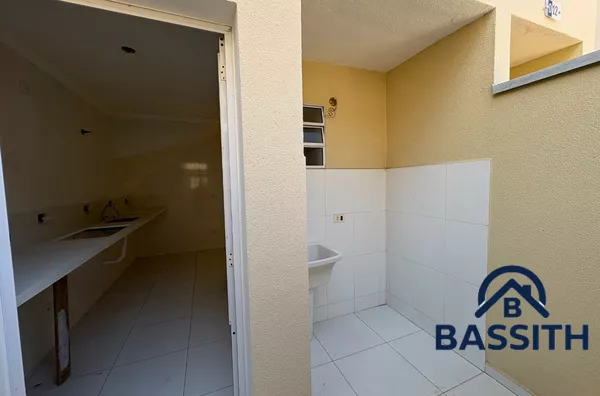 Casa em condomínio à venda!