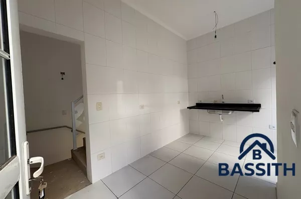 Casa em condomínio à venda!