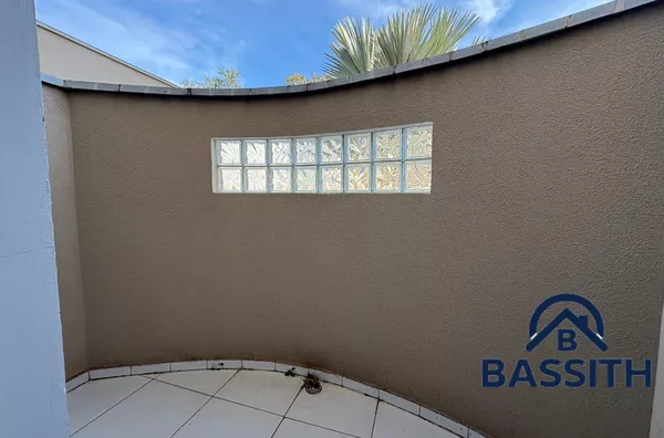 Casa em condomínio à venda!