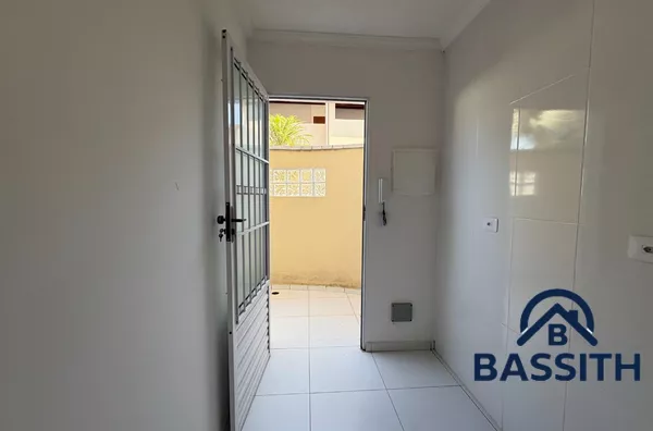 Casa em condomínio à venda!