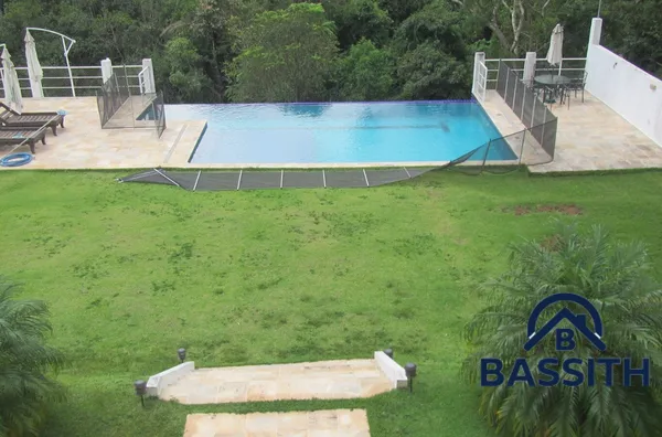Casa em condomínio para Locação e Venda!