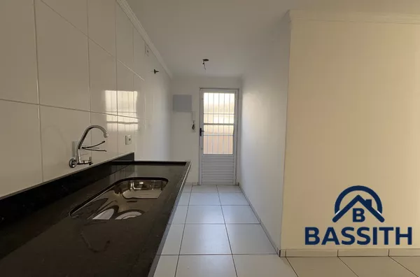 Casa em condomínio à venda!