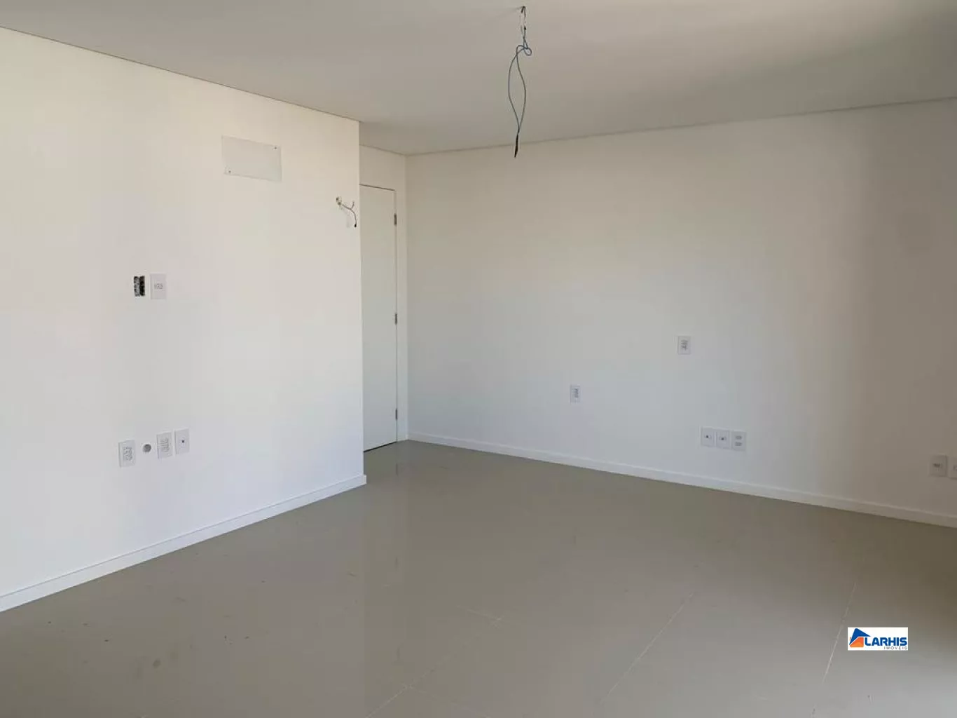 Apartamento à venda com 3 quartos, 123m² - Foto 6