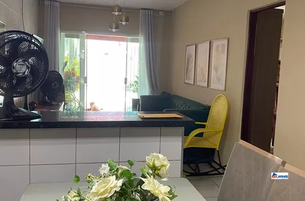 Casa Ampla com 3 Quartos, Suíte e Lazer Completo no Parque Dom Pedro