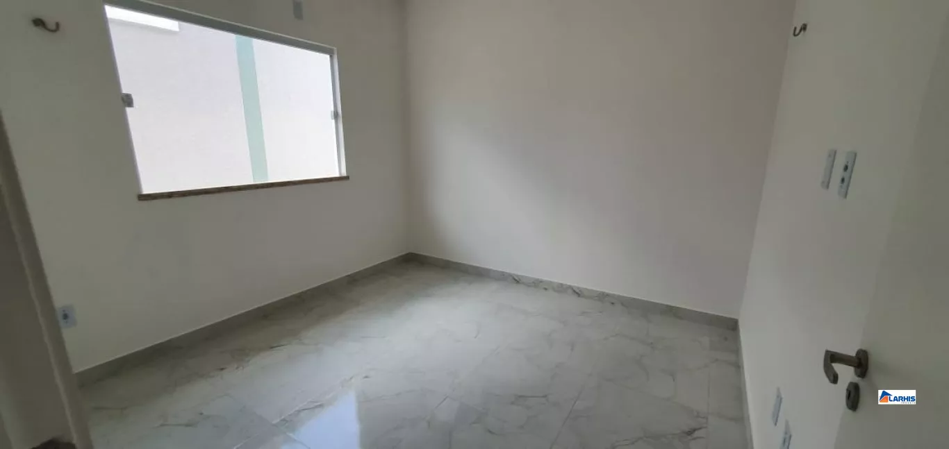 Casa à venda com 3 quartos, 200m² - Foto 12