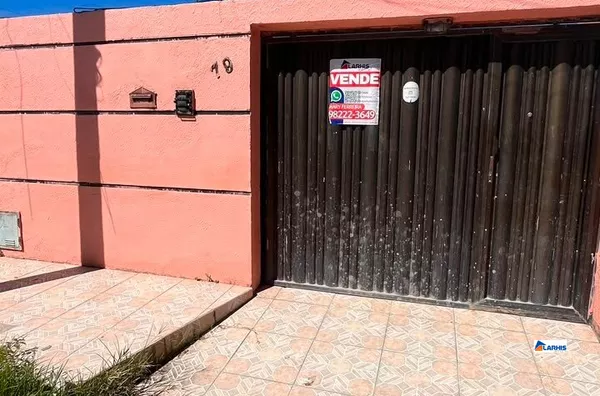 CASA A VENDA NO BARROCÃO