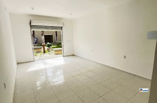 Sala comercial em galeria para aluguel,  Gererau, Itaitinga