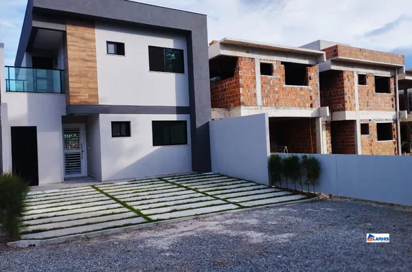 CASA , 4 QUARTOS , CENTRO , EUSÉBIO