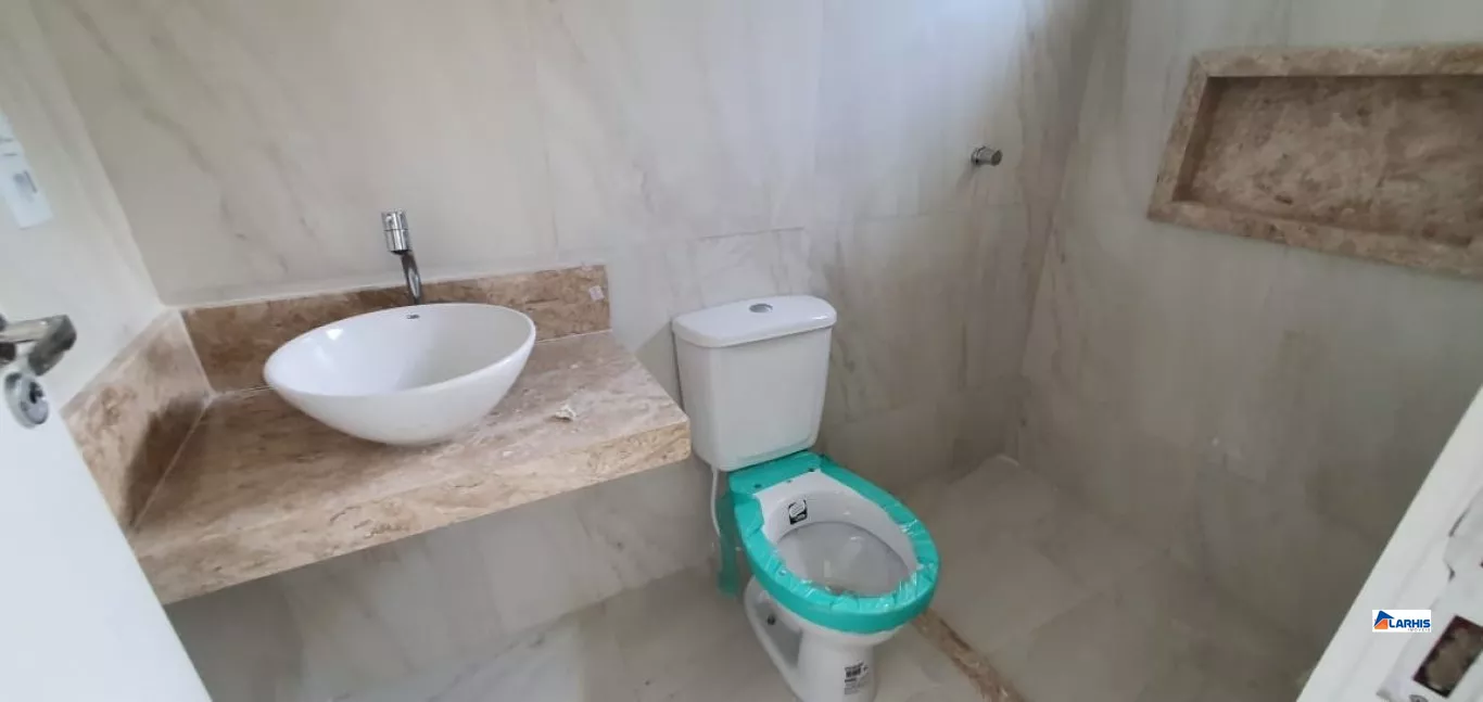 Casa à venda com 3 quartos, 200m² - Foto 15