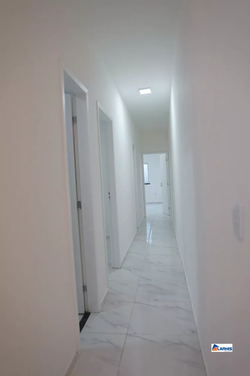 Casa à venda com 3 quartos, 180m² - Foto 14