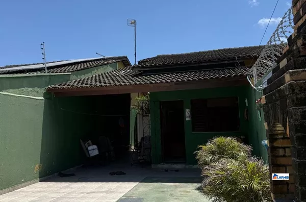 Casa para venda, 3 quarto(s),  Parque Dom Pedro, Itaitinga